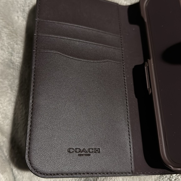 Iphone 15 Pro Max Folio In Signature Canvas - Picture 9 of 9